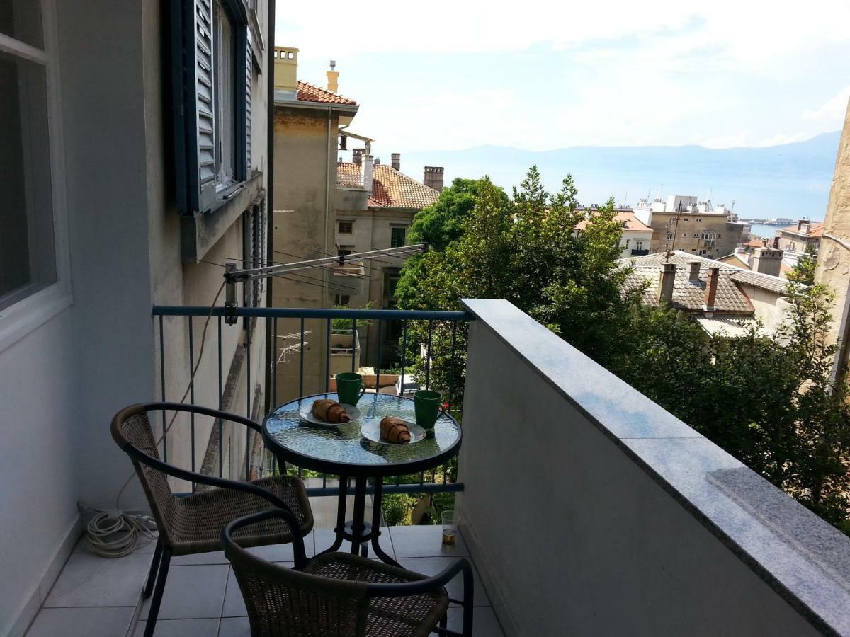 Amarena Apartment Rijeka Extérieur photo